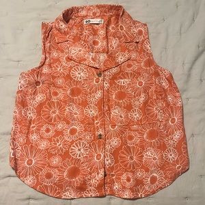 SO (no sleeve button up) XS